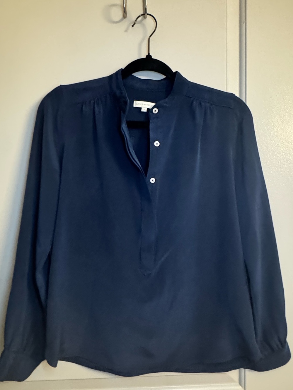 ANN MASHBURN Navy Band-Collar Popover Silk Shirt